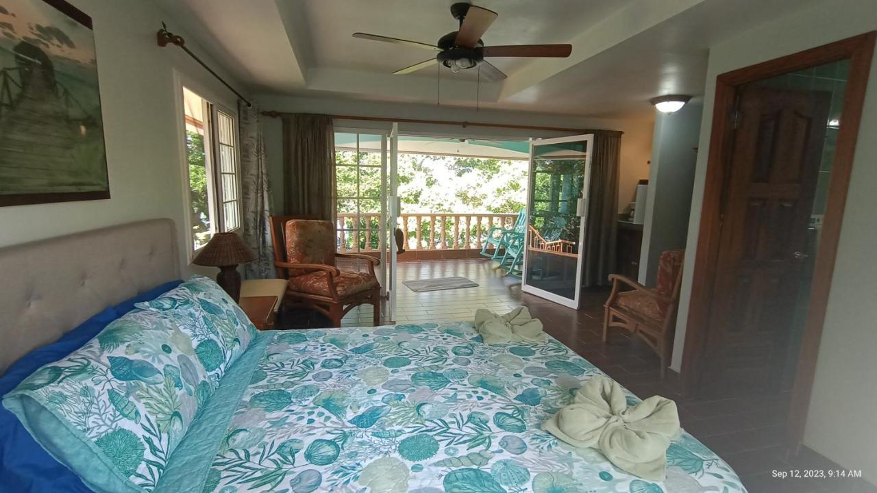 Villas At Gone Fishing Panama Resort 보카 치카 외부 사진